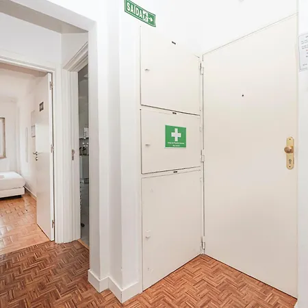 Apartament Houze Spacious Near Marques De Pombal *